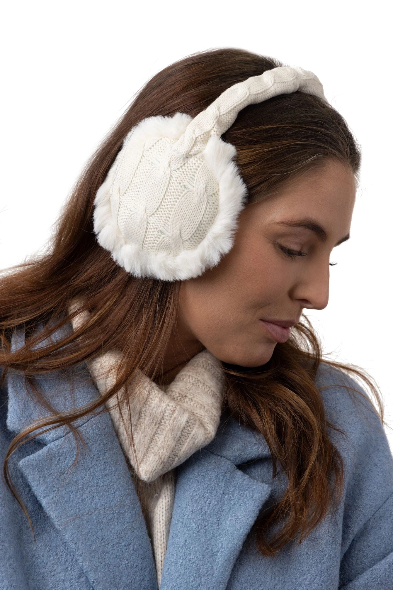 Cozy Albury Foldaway Earmuffs: Keep Warm in Style, Effortlessly!